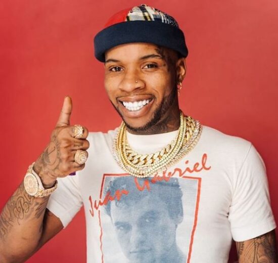 Tory Lanez Teases A Remix Of Wizkid’s 'Soco'.