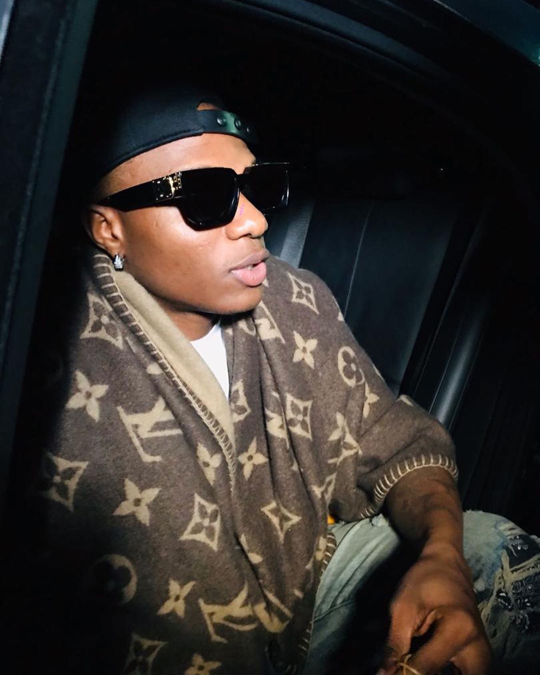 wizkid mama mp3 download