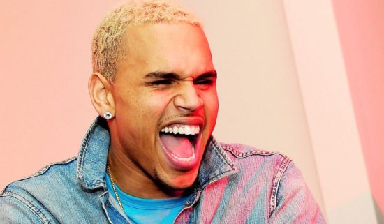 Chris Brown Unfollows Everyone on Instagram, Except Daughter.