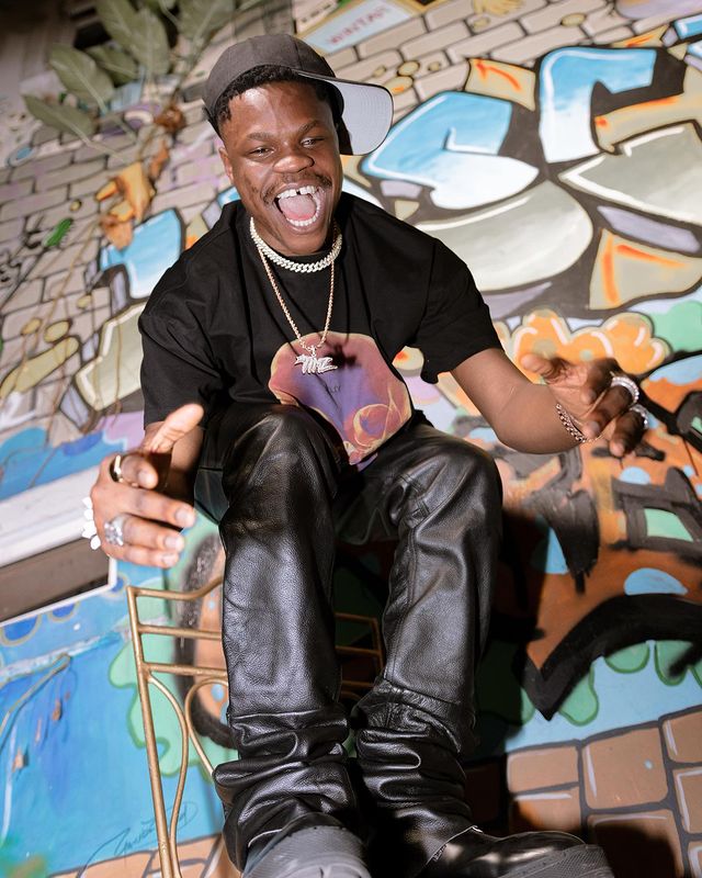 Badboy Timz graduates from Bells University of Technology