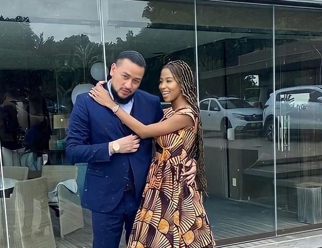 South-African-rapper-AKA-loses-fiancee-Anele-Tembe-in-tragic-hotel-accident.-e1618210466541.jpeg