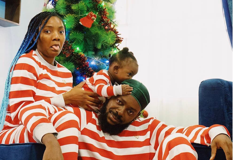 Simi ft. Adekunle Gold, Deja Happy Birthday Lyrics