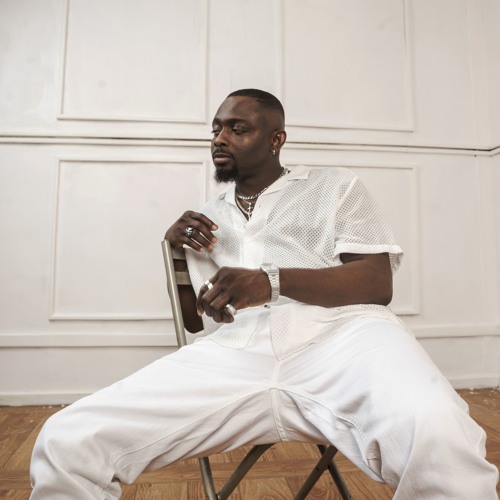 Why Sean Tizzle shouldn’t be looked down upon in the Nigerian Music Industry. Why Sean Tizzle shouldn’t be looked down upon in the Nigerian Music Industry.