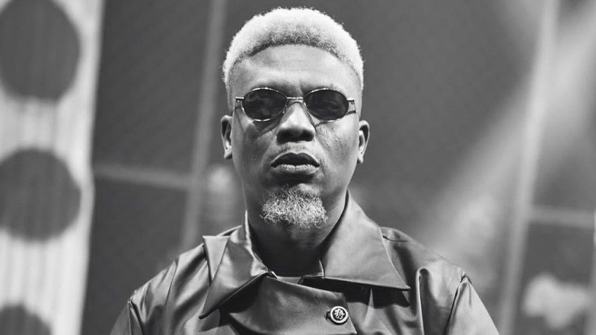 Reminisce x Westsyde – Hello E Lyrics