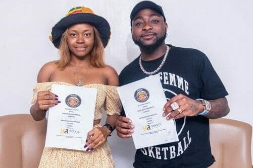 Liya ft. Davido - Lakiriboto
