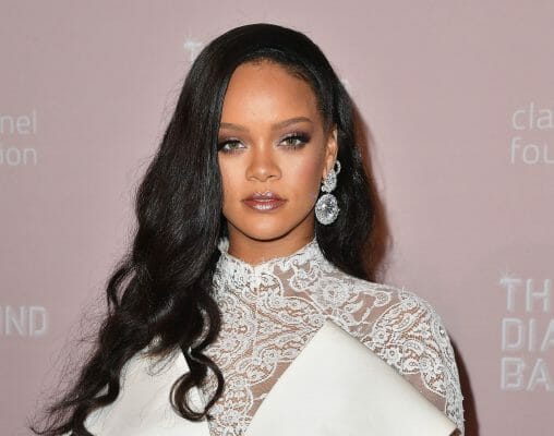 Rihanna officially declared as a Billionaire