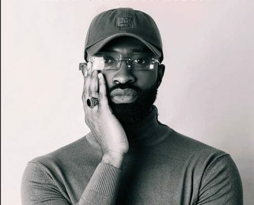 Top 10 Nigerian artistes that are very good with love songs