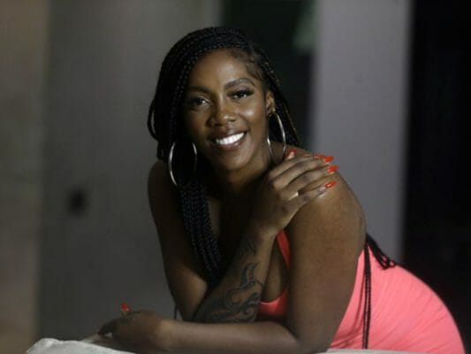 Nigerian Artists who trended for the wrong reasons in 2021