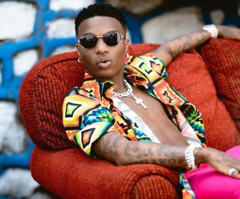 Top 10 Nigerian artistes that are very good with love songs