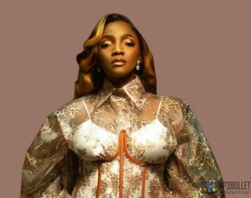 Simi discusses why she completely changed her appearance and sound.