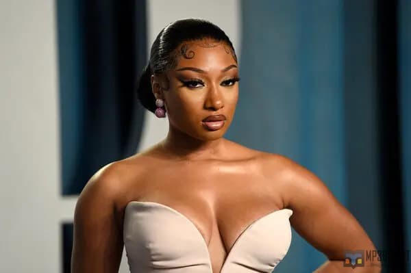 Megan Thee Stallion's ex bodyguard is having a blast in Qatar, Despite being reported missing.