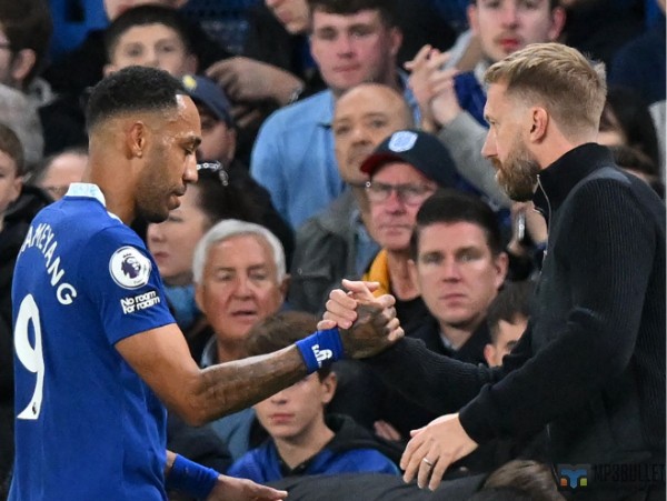Potter explains Aubameyang substitution snub against Fulham loss