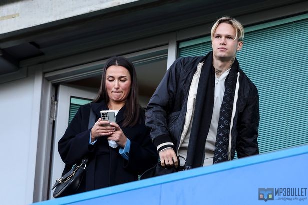 Graham Potter expresses joy over signing Mykhaylo Mudryk.