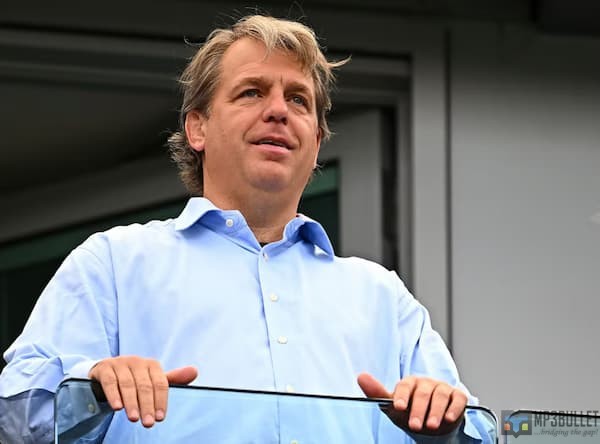 Todd Boehly steps down from Chelsea sporting director role